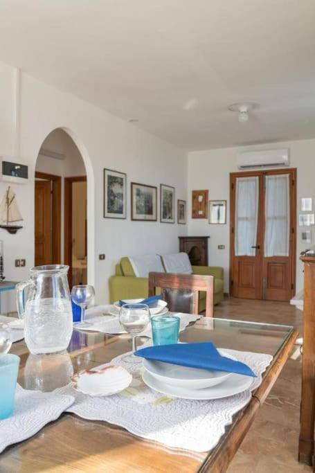 Вилла La Finestra Sul Mare A Drignana Вернацца Экстерьер фото